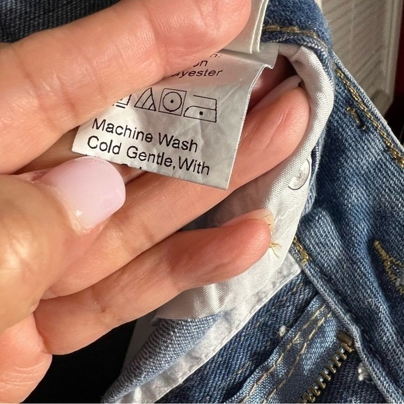 ROMWE Embroidered Jeans High Rise Mom Jeans Denim Pants Size Medium - Picture 11 of 12